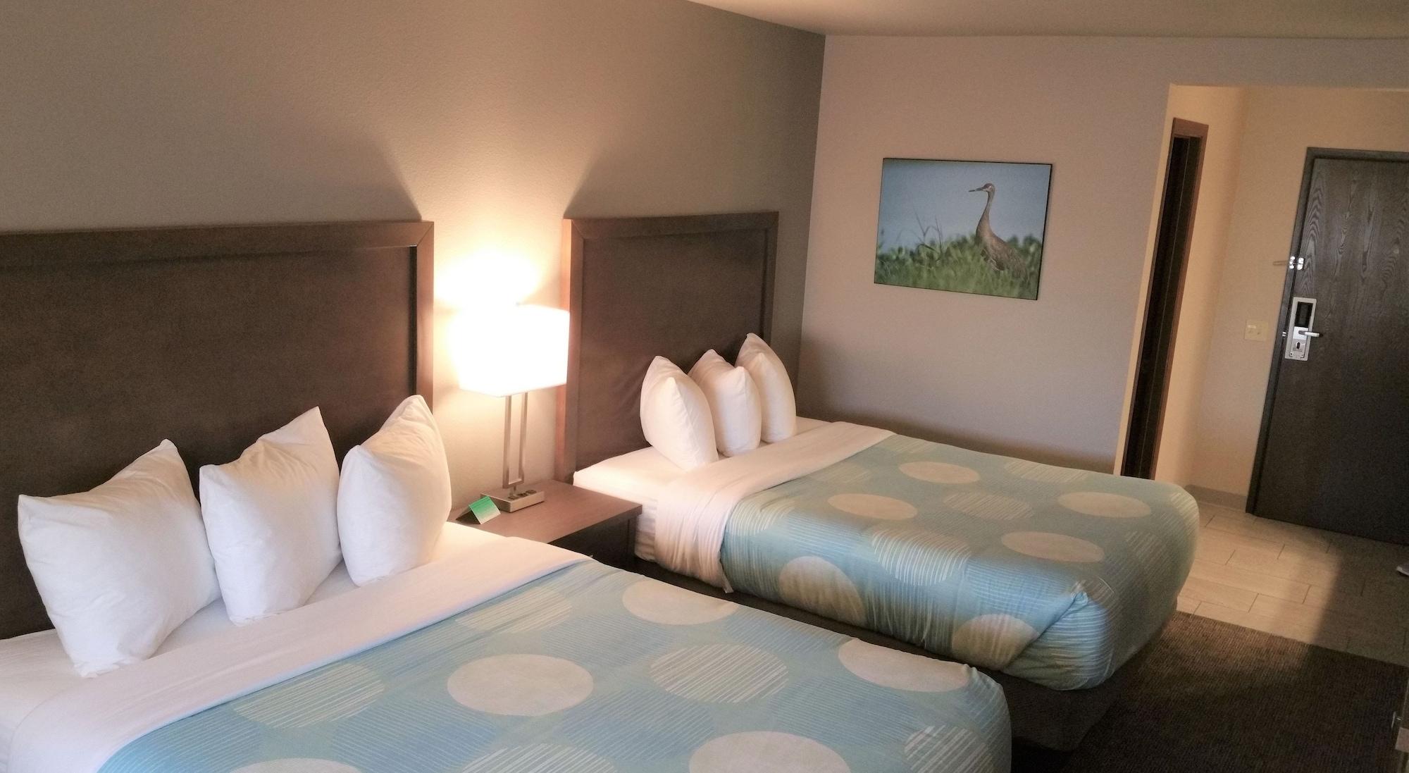 Baymont By Wyndham Monte Vista Hotel Екстериор снимка